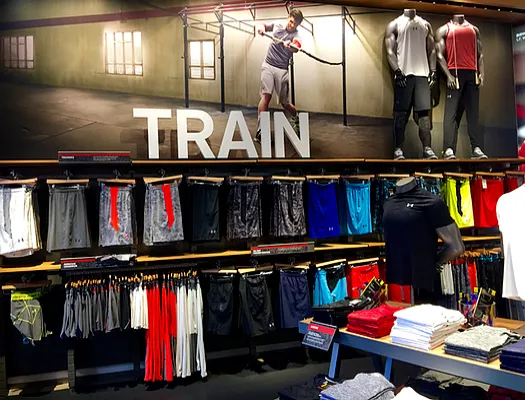 Pics] Steal These 9 Visual Merchandising Tips and Ideas